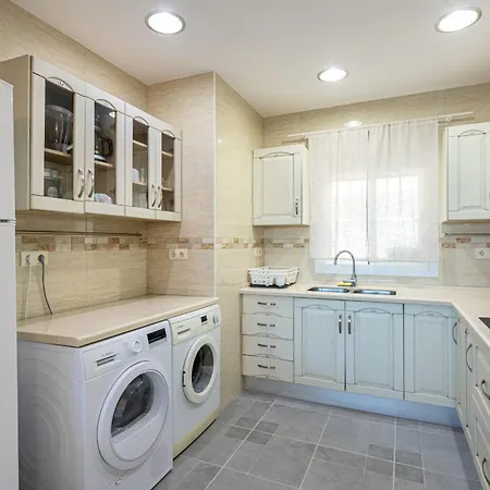 Feriehus Frontline Townhouse El Rosario- 4 Bedrooms