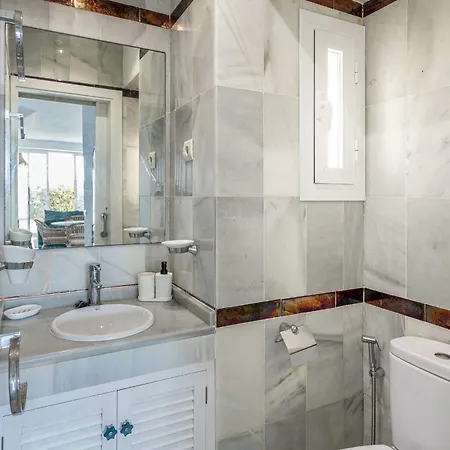 Feriehus Frontline Townhouse El Rosario- 4 Bedrooms