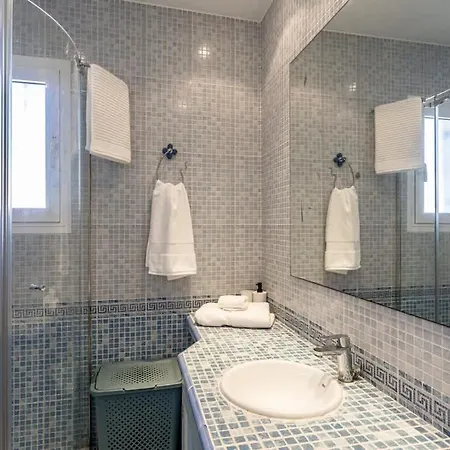 Frontline Townhouse El Rosario- 4 Bedrooms