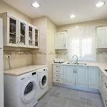 Dom wakacyjny Frontline Townhouse El Rosario- 4 Bedrooms